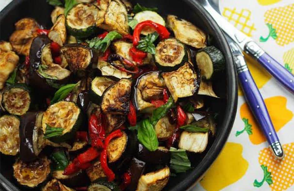 Блюда из овощей на сковороде рецепты с фото простые и вкусные